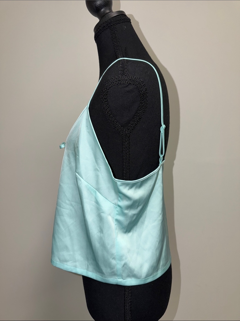 Colsie Light Aqua Spaghetti Strap Tie-Front Cami - Picture 2 of 5